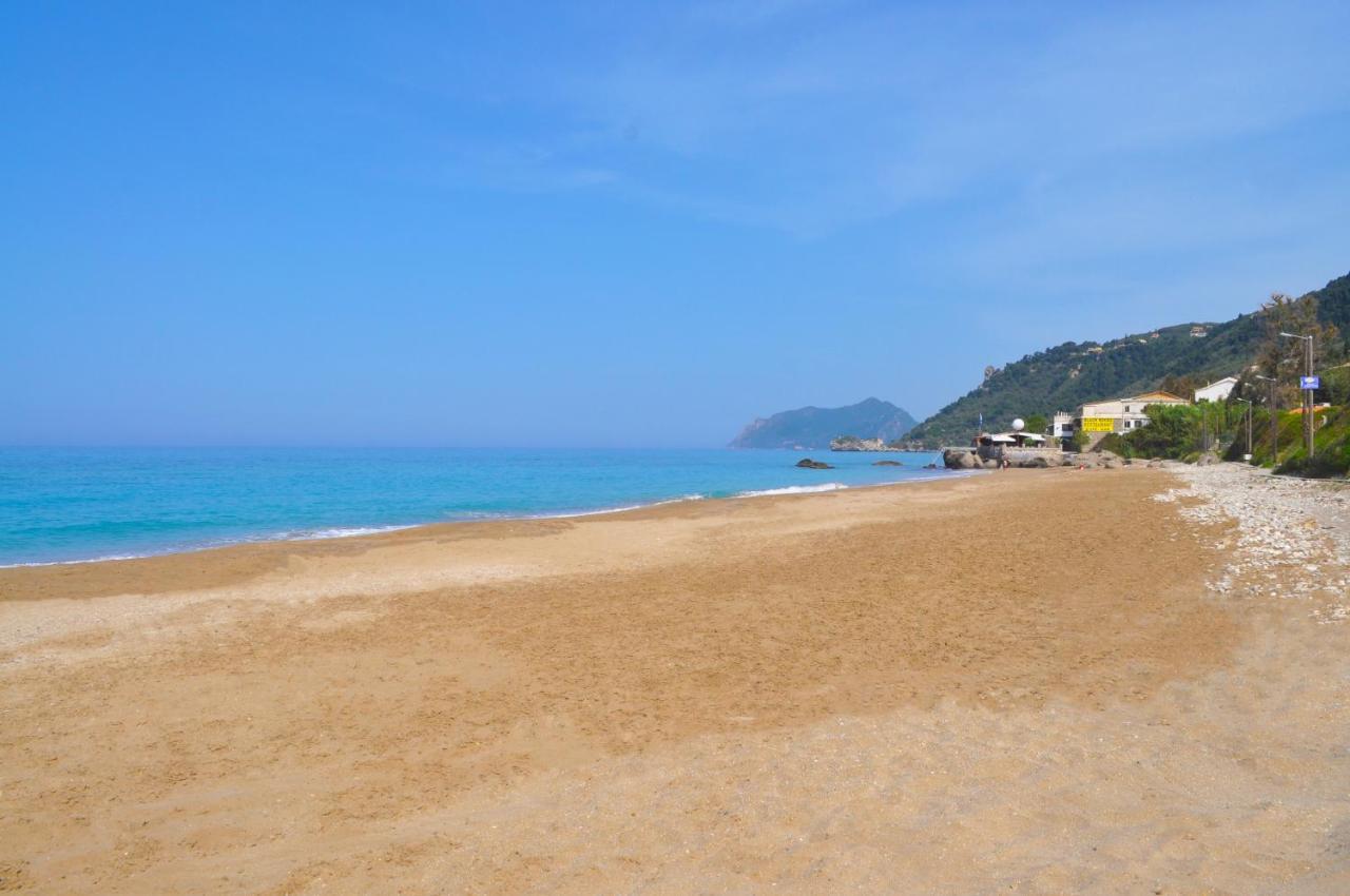 Maria With Pool And Gorgeous View - Agios Gordios Appartement